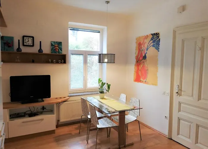 Dimora With Free Parking Διαμέρισμα Λιουμπλιάνα