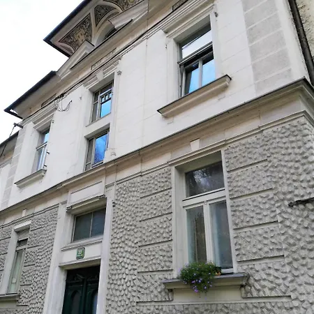 Dimora With Free Parking Apartment