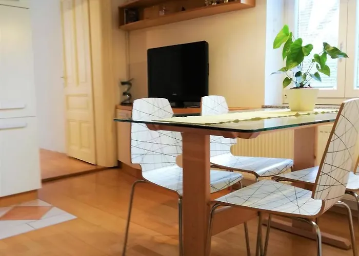 Dimora With Free Parking Appartement